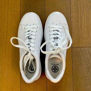 Worn once! Tory Burch Leather Sneakers - Size 6